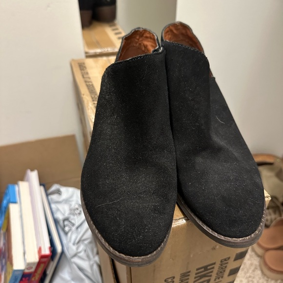 Lucky brand black ankle booties - Picture 2 of 4